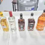 Fábrica clandestina de bebidas usava etanol adulterado de postos